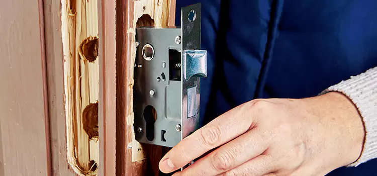 Garage Door Lock Replacement Little Rock